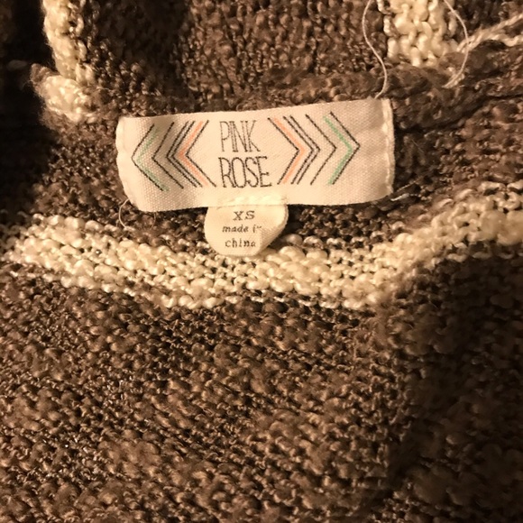 Tan and cream sweater cardigan - Picture 3 of 3